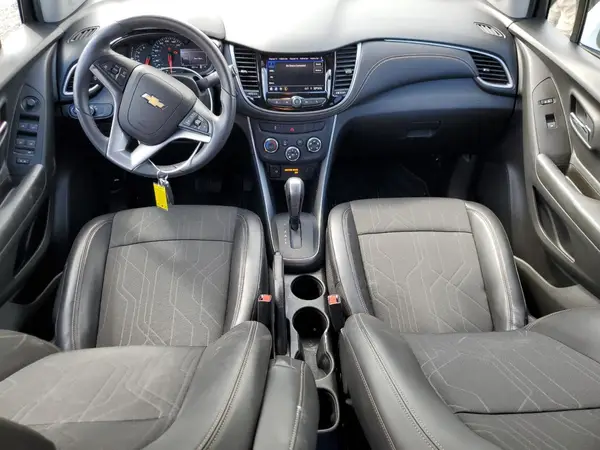 KL7CJLSM7NB568766 2022 CHEVROLET TRAX - Image 8