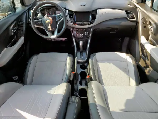 KL7CJLSM8NB514831 2022 CHEVROLET TRAX - Image 8