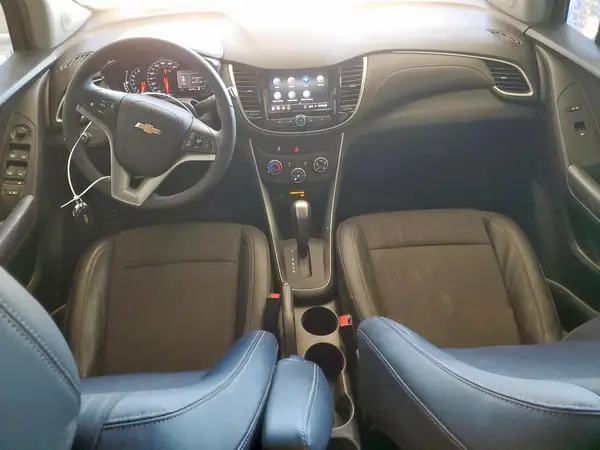 KL7CJLSM8NB517096 2022 CHEVROLET TRAX - Image 8