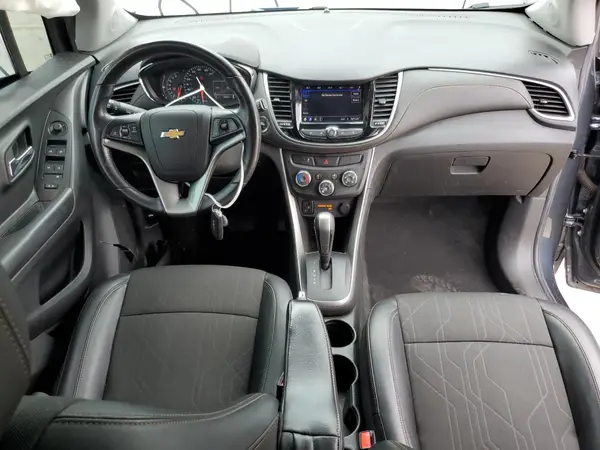 KL7CJLSM8NB559509 2022 CHEVROLET TRAX - Image 8