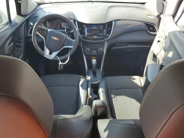 KL7CJLSM8NB565519 2022 CHEVROLET TRAX - Image 8