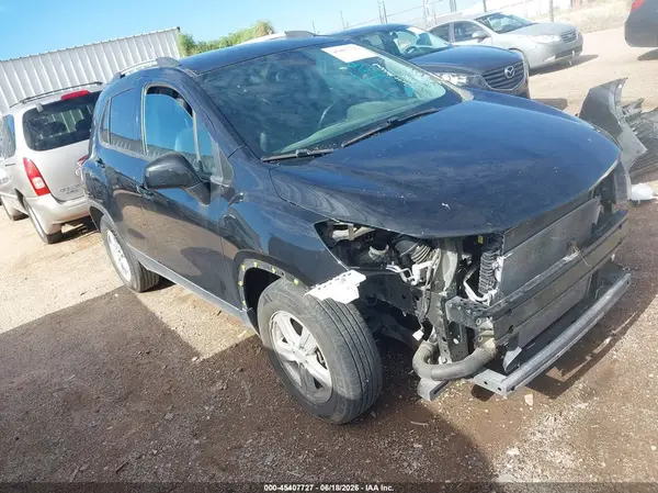 KL7CJLSM9MB374836 2021 CHEVROLET TRAX - Image 1