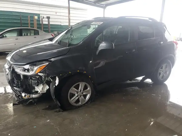 KL7CJLSM9NB502395 2022 CHEVROLET TRAX - Image 1