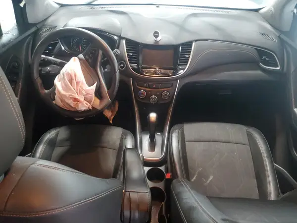 KL7CJLSM9NB502395 2022 CHEVROLET TRAX - Image 8