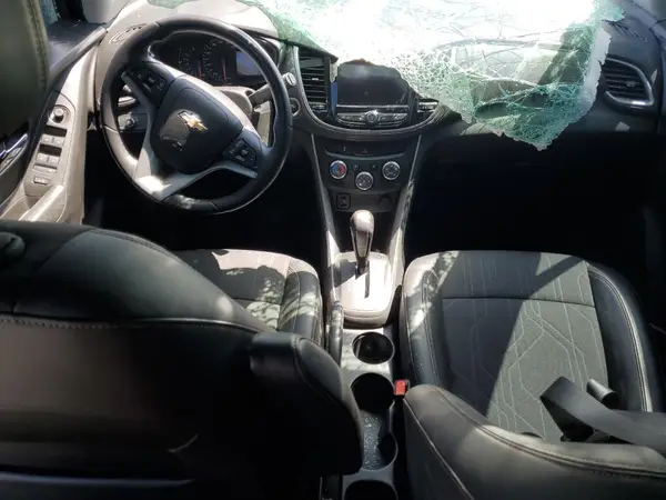 KL7CJLSMXNB512269 2022 CHEVROLET TRAX - Image 8
