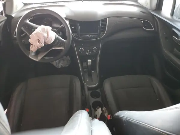 KL7CJLSMXNB512854 2022 CHEVROLET TRAX - Image 8