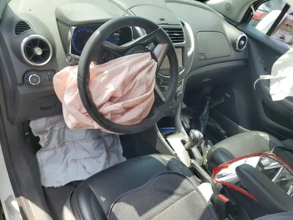 KL7CJMSB1GB550612 2016 CHEVROLET TRAX - Image 8