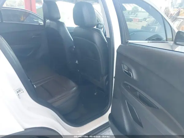 KL7CJMSB1GB659085 2016 CHEVROLET TRAX - Image 8