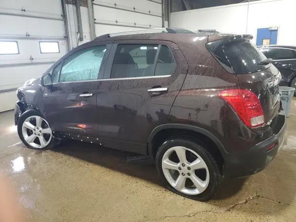 KL7CJMSB3GB635483 2016 CHEVROLET TRAX - Image 2