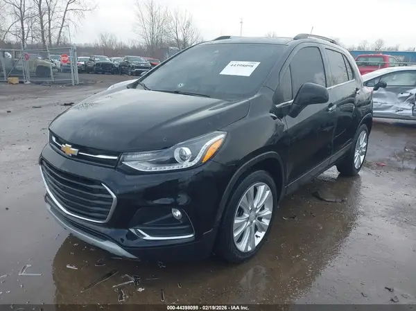 KL7CJMSB3LB312884 2020 CHEVROLET TRAX - Image 2