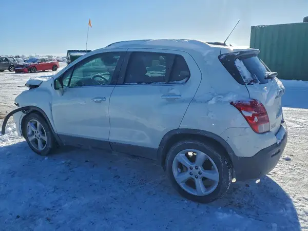KL7CJMSB4GB723295 2016 CHEVROLET TRAX - Image 2