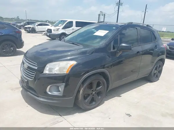 KL7CJMSB6GB733682 2016 CHEVROLET TRAX - Image 2