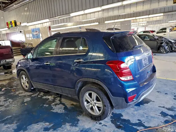 KL7CJMSB6LB332658 2020 CHEVROLET TRAX - Image 2