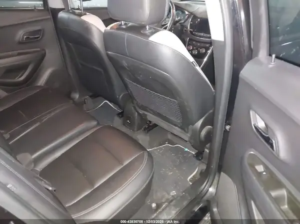 KL7CJMSB7JB566160 2018 CHEVROLET TRAX - Image 8