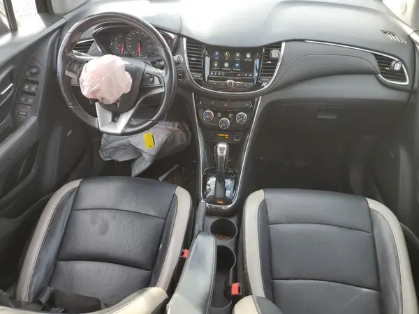 KL7CJMSB7KB813968 2019 CHEVROLET TRAX - Image 8