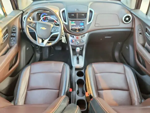 KL7CJMSB8GB543527 2016 CHEVROLET TRAX - Image 8