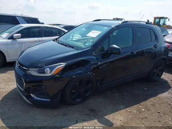 KL7CJMSB9KB814040 2019 CHEVROLET TRAX - Image 2