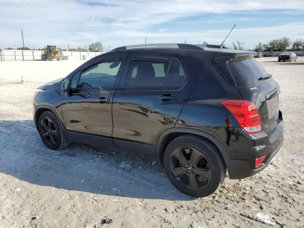 KL7CJMSBXKB814368 2019 CHEVROLET TRAX - Image 2