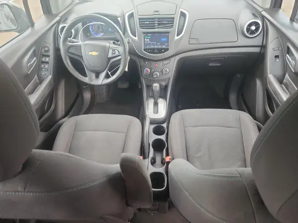 KL7CJNSB0GB562286 2016 CHEVROLET TRAX - Image 8