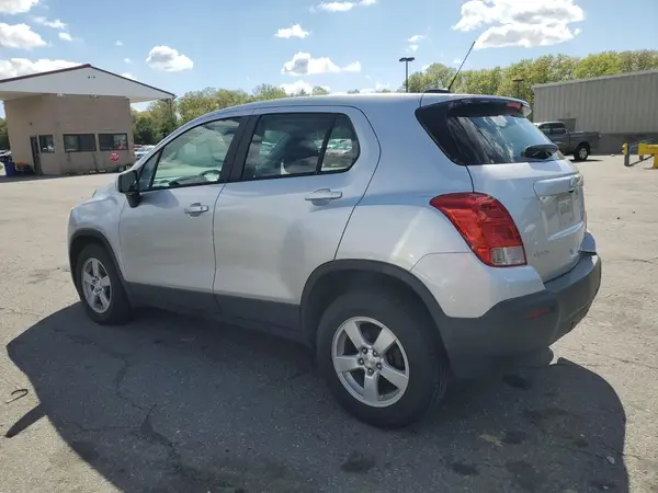 KL7CJNSB0GB608926 2016 CHEVROLET TRAX - Image 2