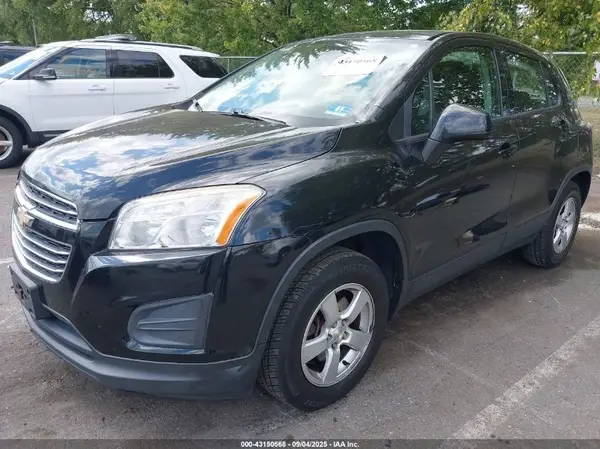 KL7CJNSB0GB673307 2016 CHEVROLET TRAX - Image 2