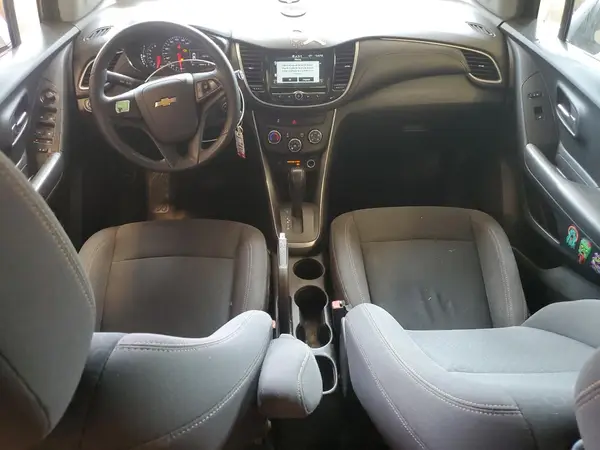 KL7CJNSB0HB189560 2017 CHEVROLET TRAX - Image 8