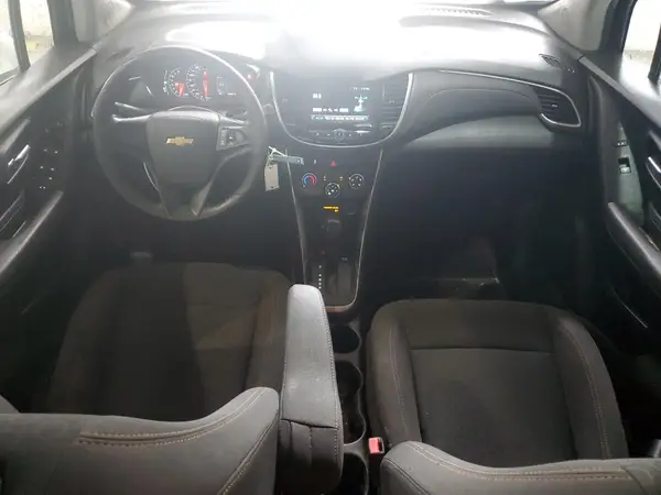 KL7CJNSB0HB247845 2017 CHEVROLET TRAX - Image 8