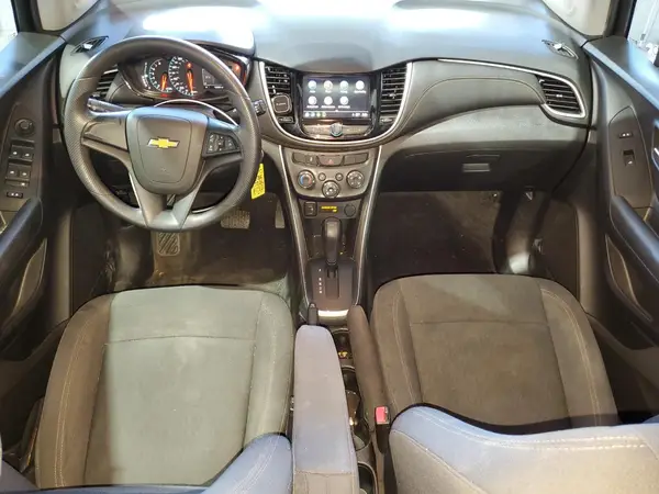 KL7CJNSB0JB508204 2018 CHEVROLET TRAX - Image 8