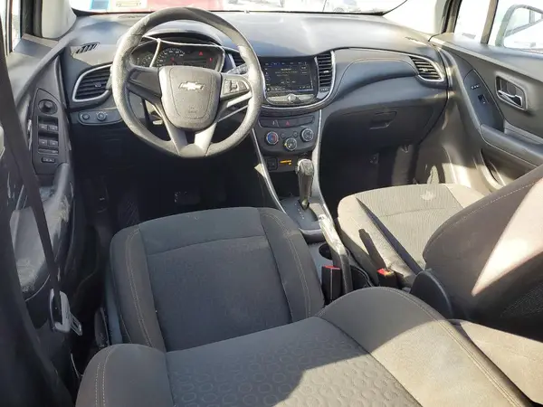 KL7CJNSB0JB720505 2018 CHEVROLET TRAX - Image 8
