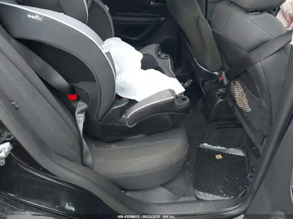 KL7CJNSB0LB055026 2020 CHEVROLET TRAX - Image 8