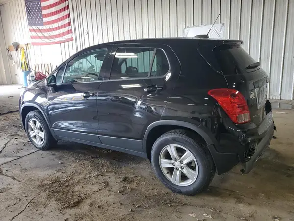 KL7CJNSB0LB070321 2020 CHEVROLET TRAX - Image 2