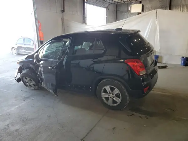 KL7CJNSB0LB332144 2020 CHEVROLET TRAX - Image 2