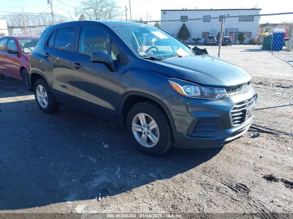 KL7CJNSB0MB360110 2021 CHEVROLET TRAX - Image 1
