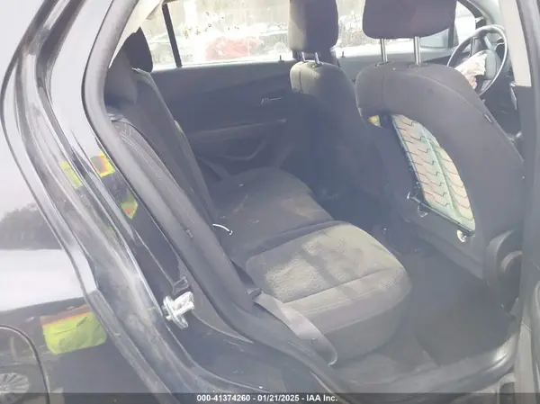 KL7CJNSB1GB568064 2016 CHEVROLET TRAX - Image 8