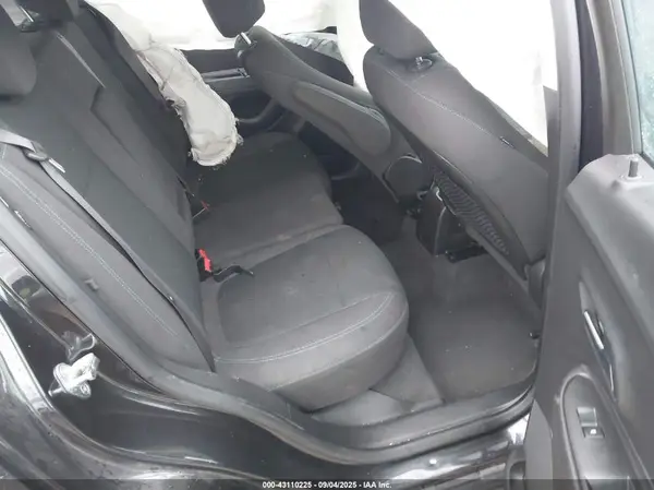 KL7CJNSB1GB586967 2016 CHEVROLET TRAX - Image 8