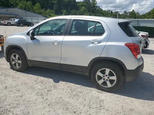 KL7CJNSB1GB598438 2016 CHEVROLET TRAX - Image 2