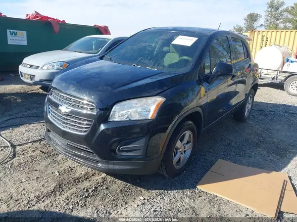 KL7CJNSB1GB734261 2016 CHEVROLET TRAX - Image 2