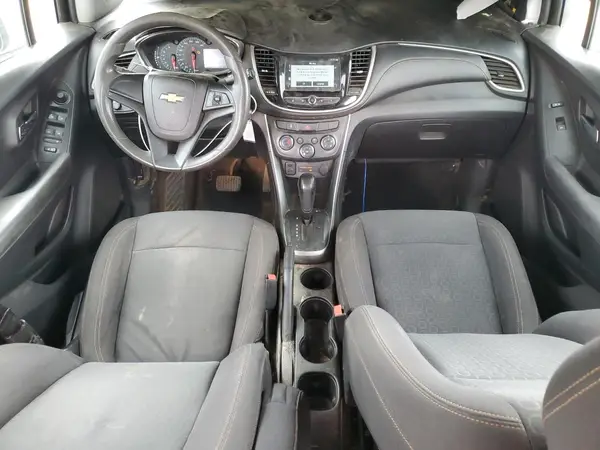 KL7CJNSB1HB101258 2017 CHEVROLET TRAX - Image 8
