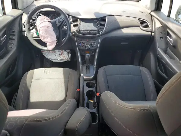 KL7CJNSB1HB112051 2017 CHEVROLET TRAX - Image 8