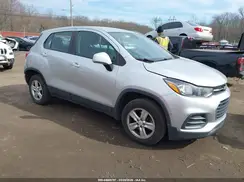 KL7CJNSB1JB722926 2018 CHEVROLET TRAX