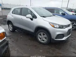KL7CJNSB1JB734686 2018 CHEVROLET TRAX