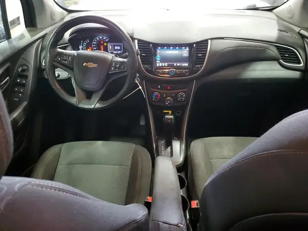 KL7CJNSB1LB032936 2020 CHEVROLET TRAX - Image 8