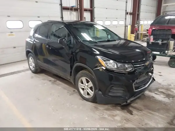 KL7CJNSB1LB319001 2020 CHEVROLET TRAX - Image 1