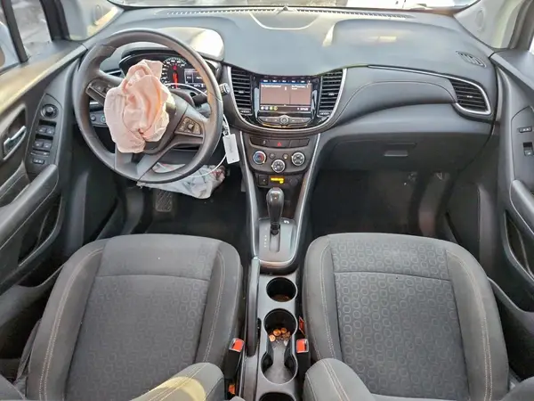 KL7CJNSB1LB322061 2020 CHEVROLET TRAX - Image 8
