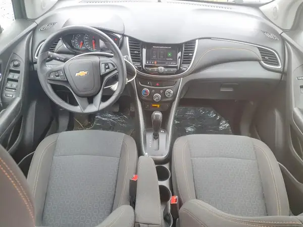 KL7CJNSB1MB335202 2021 CHEVROLET TRAX - Image 8