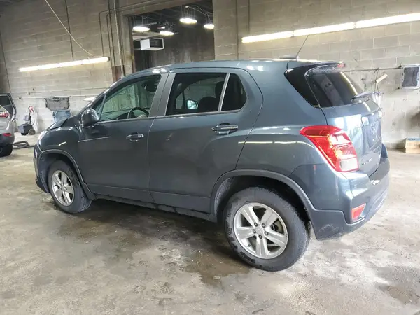 KL7CJNSB1MB336852 2021 CHEVROLET TRAX - Image 2