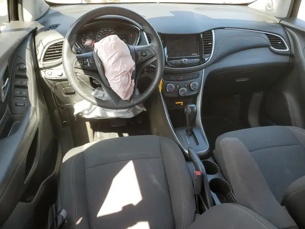 KL7CJNSB1MB336852 2021 CHEVROLET TRAX - Image 8