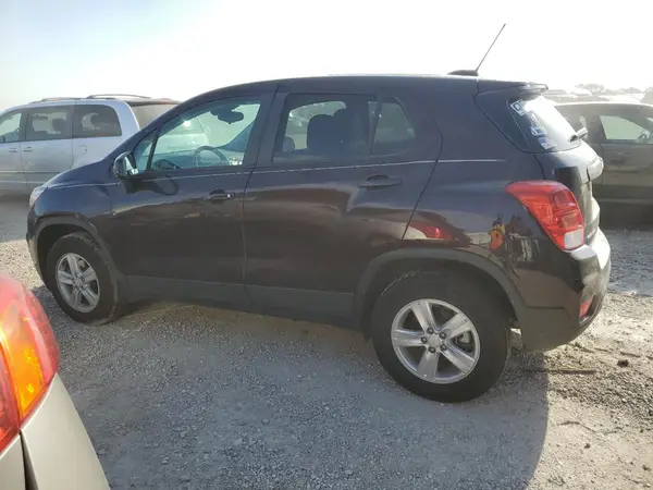 KL7CJNSB1MB354350 2021 CHEVROLET TRAX - Image 2