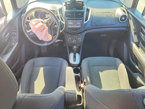 KL7CJNSB2GB706937 2016 CHEVROLET TRAX - Image 8