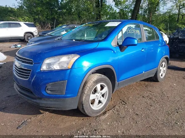 KL7CJNSB2GB750081 2016 CHEVROLET TRAX - Image 2
